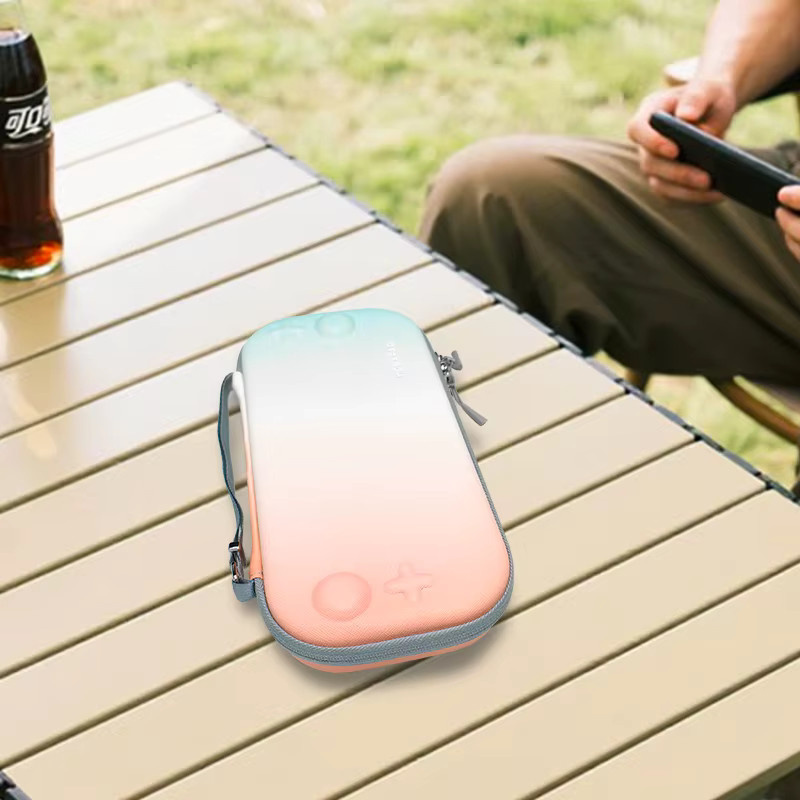 MOBAPAD P1 Tragetasche für Nintendo Switch in Weiß mit Anti-Fall- und Anti-Seismik-Riemen sowie Kartenaufbewahrung - Bild 4