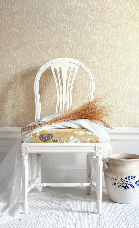 Littlephant Tapete Meadow in Honey Yellow mit floralem Vintage-Design und botanischem Muster - Bild 1