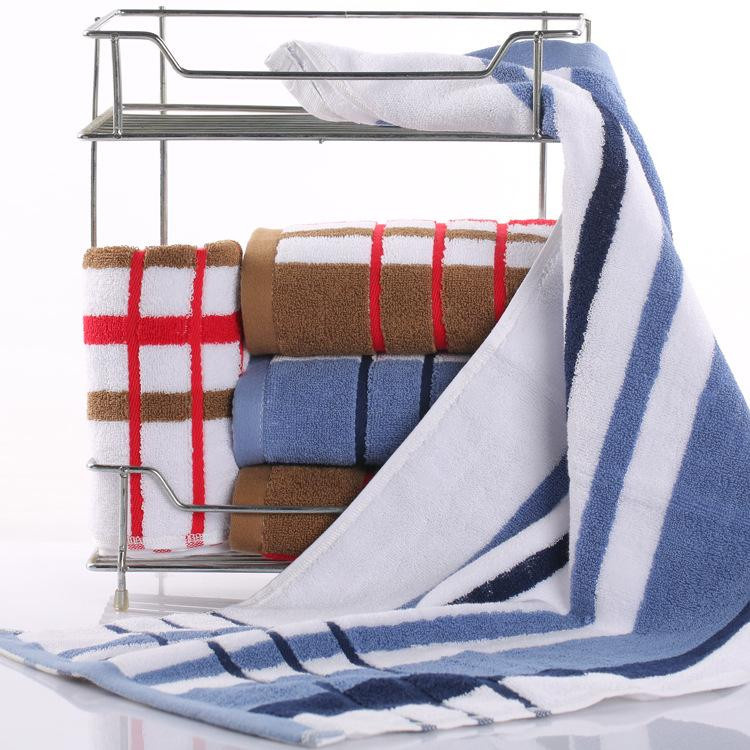 Gesichtstuch aus reiner Baumwolle mit Streifenmuster von Yiran Furniture, B/H: 75 x 34 cm, Farben: rot, blau, multicolour - Bild 3