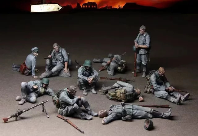 BAANFU Militär Harzfiguren, 10-teiliges Set, Maßstab 1:35, unmontiert, unbemalt - Bild 1