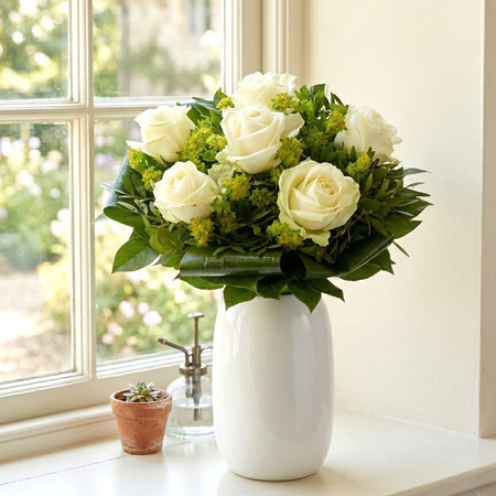 Blumenversand Edelweiß Blumenstrauß Hochzeit weiße Rosen Greenery