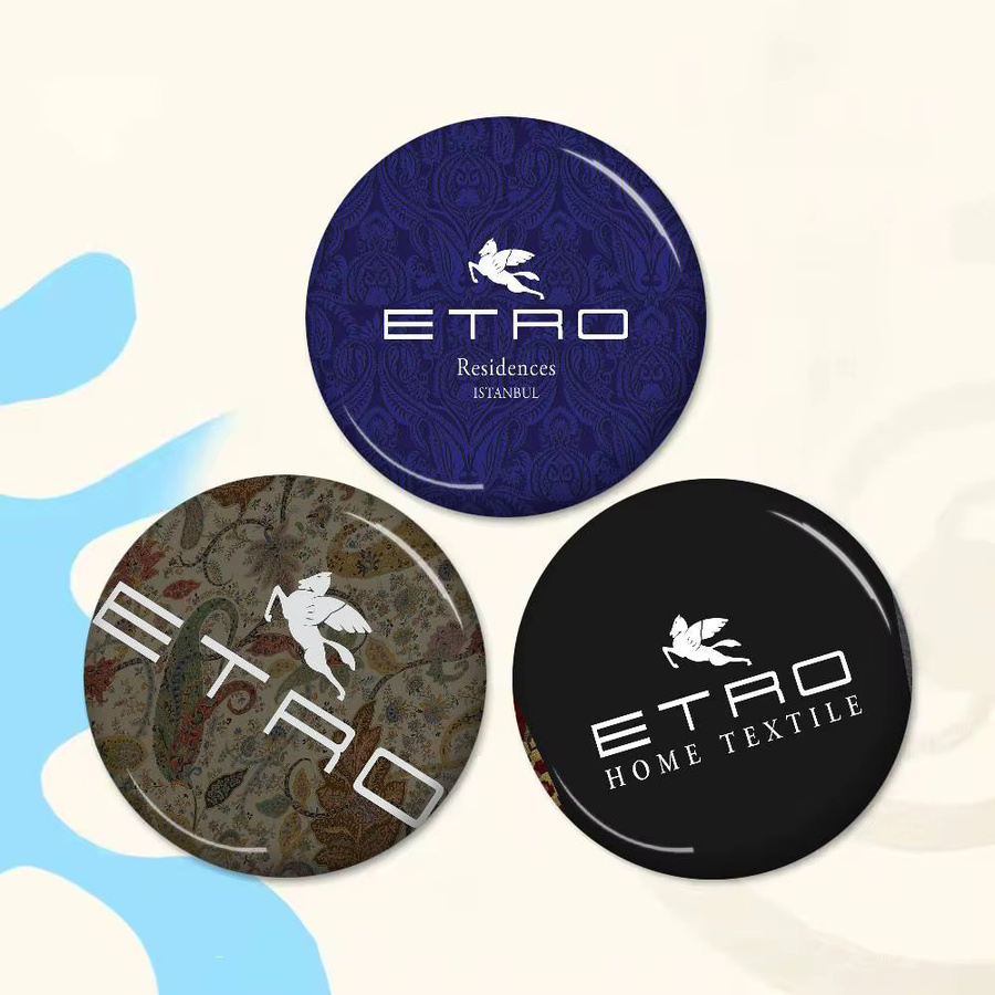 E-Etro Brosche, 56mm, Cartoon Cosplay, Unisex - Bild 2