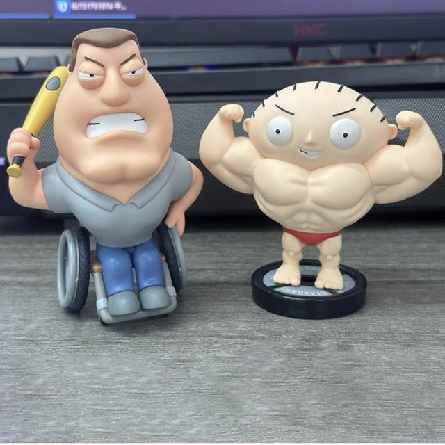 Hot Toys Family Guy Muskel-Stewie Griffin Peter Griffin, Actionfiguren, Einzelfigur - Bild 1