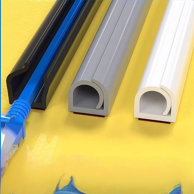 Selbstklebendes PVC-Kabelmanagementrohr in Weiß für Schreibtisch, Wand und Boden - Bild 1