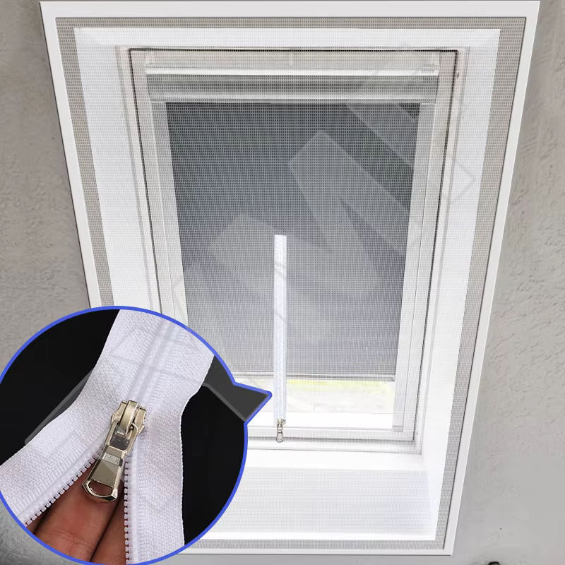Tymf Insektenschutznetz für Dachbodenfenster aus Glasfaser mit Reißverschluss in Weiß, B: 155,0 cm, T: 65,0 cm - Bild 3