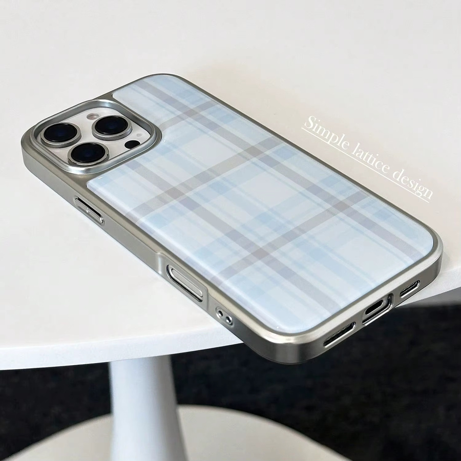 Retro Handyhülle aus TPU mit blauem Plaid-Muster und silbernem Rand für iPhone XR bis iPhone 17 Pro Max - Bild 3