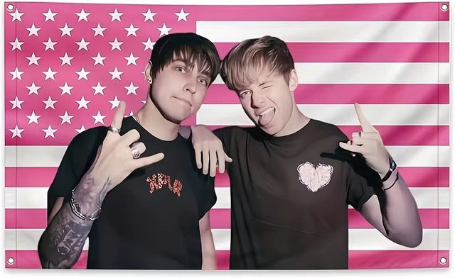 Wandteppich mit US-Flagge Design von Jack und Johnny Sam Colby in Pink mit Sternen und Streifen - Bild 1