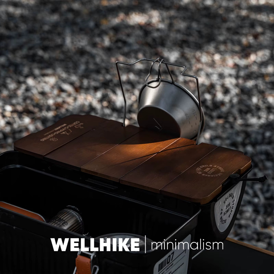 WELLHIKE Lunchbox aus Metall in Braun mit Holzplanken-Textur im Retro-Design für Outdoor, Camping und Picknick - Bild 3