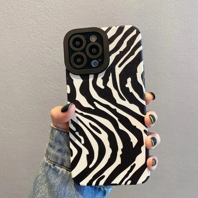 Stoßfeste Silikonhülle im Zebrastreifen-Design für dein Apple iPhone, Farbe: Multicolour - Bild 1