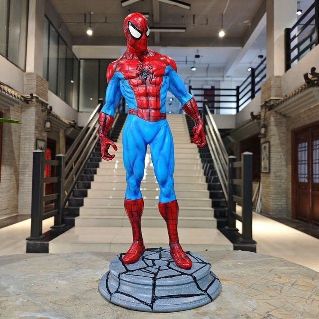Marvel Spider Man Figur als Ganzkörperporträt aus Harz, Multicolor, Höhe: 50 cm - Bild 1