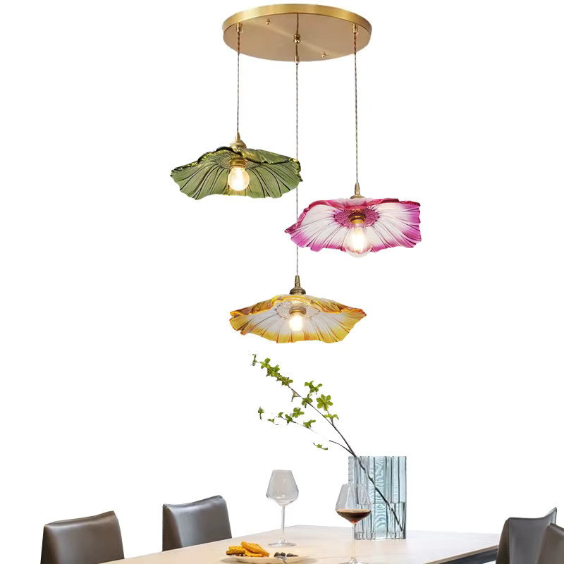 Moderne Pendelleuchte Ramalho in Gold/Messung mit Glaskuppel für Wohnzimmer, Flur, Balkon und Treppenhaus - Bild 1