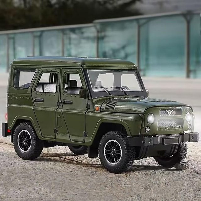 Linyi toy car Uaz Hunter Geländewagen Auto Modell, 1:18, Metall, Grau - Bild 1