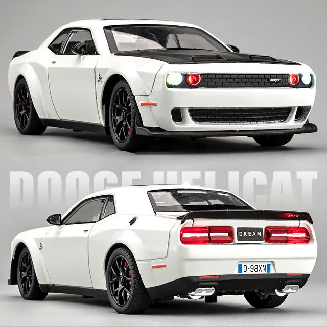Platinum Challenger, Muscle Car Modell, 1:24, Metall, mit Sound und Licht - Bild 1