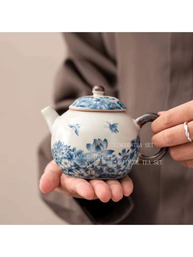 Ru Ofen Keramik Teekanne mit Tee-Infuser in Weiß mit Schmetterlings- und Blumenmuster - Bild 5
