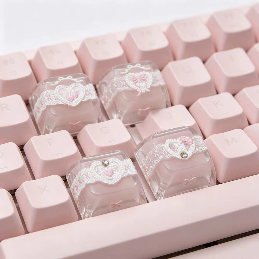 GEVBAY 4-teiliges Koreanisches Tastenkappen-Set in Rosa mit Spitze, Herz und Schleife aus Harz für mechanische Tastaturen mit Cherry MX Schaltern (ESC und Pfeiltasten) - Bild 2