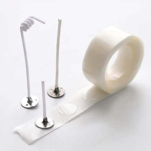 100 Stück doppelseitige Kerzendocht-Aufkleber als abnehmbares Klebeband für deine DIY-Kerzenherstellung - Bild 1