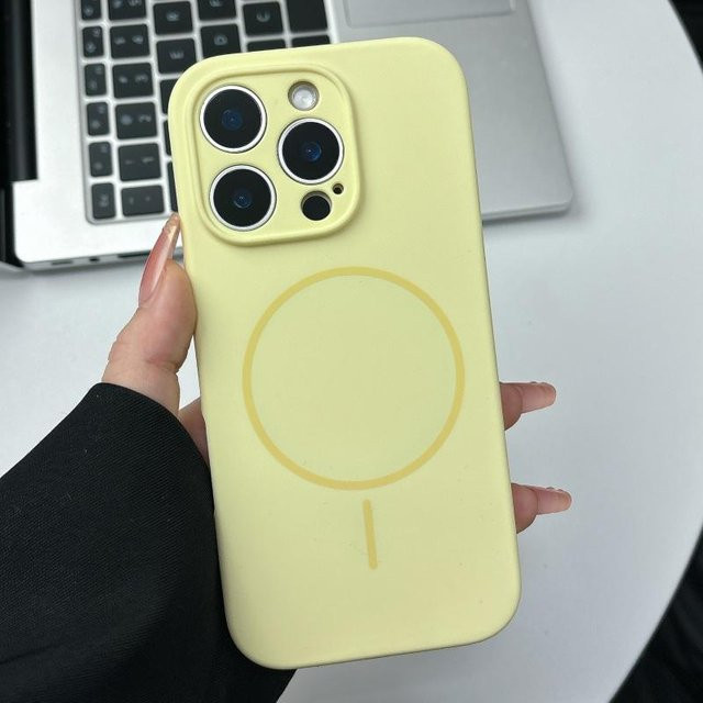 Yiran Magnetische Flüssigsilikon Hülle mit Linsenschutz für iPhone 16 15 14 13 12 Pro Max, Gelb - Bild 1