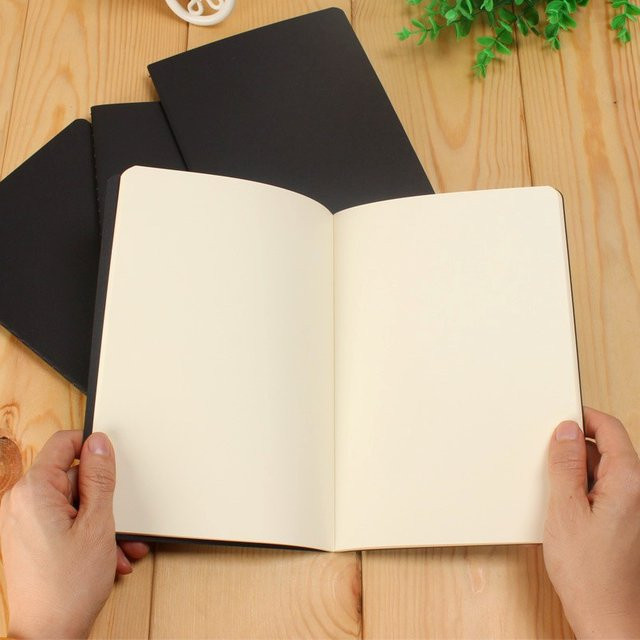 JESJELIU A6 Retro Notebook mit Hardcover in Schwarz, leeres Sketchbook mit 88 Seiten für Zeichnungen und Graffiti - Bild 1