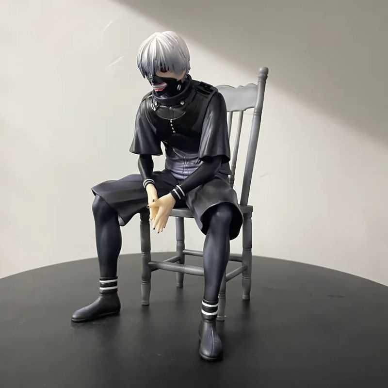 Bandai Tokyo Ghoul Kaneki Ken Actionfigur in Schwarz, Sitzende Version mit Stuhl, PVC Modellpuppe, Höhe: 17 cm - Bild 4