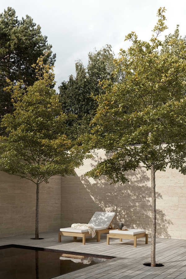 Carl Hansen & Søn Ah604f Outdoor Fusshocker aus Teakholz in Braun - Bild 2
