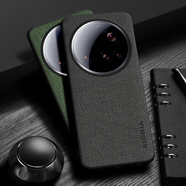 Leder-Schutzhülle mit Holzmaserung für Xiaomi 15T Pro und Xiaomi 15 Ultra in Grün - Bild 1