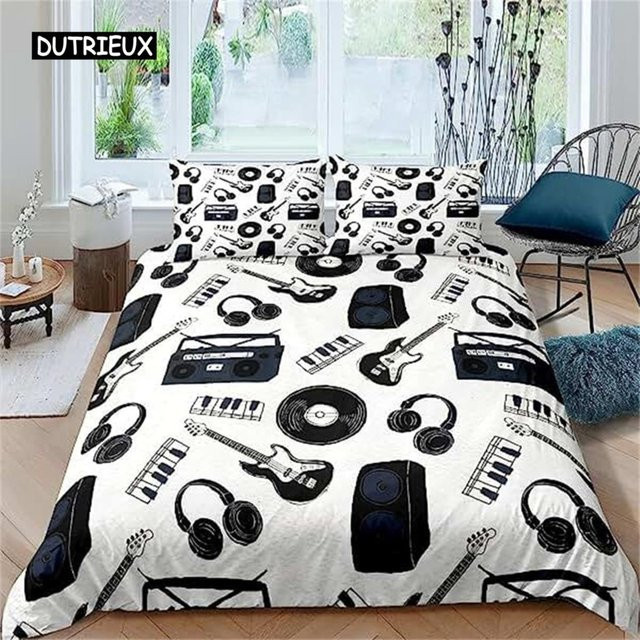Bettwäsche-Set Vintage Blues mit Gitarren und Schallplatten von Binchi Outdoor Product, Farbe Weiß, Material Mikrofaser, B/H: 135 x 200 cm - Bild 1