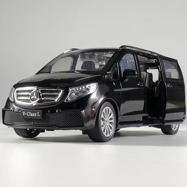 Maisto Benz V260L MPV Modellauto 1:24 Metall schwarz - Bild 1