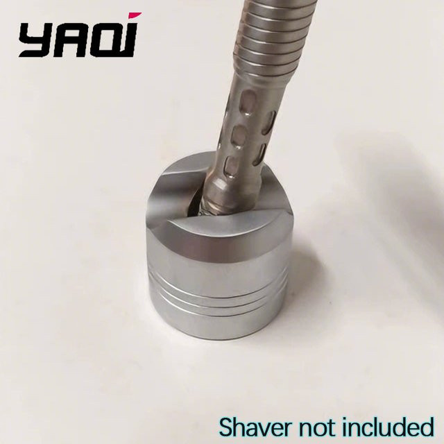 Yaqi Herren-Rasiererhalter in Silber Matt-Chrom als freistehender Rasiererständer für dein Badezimmer - Bild 1