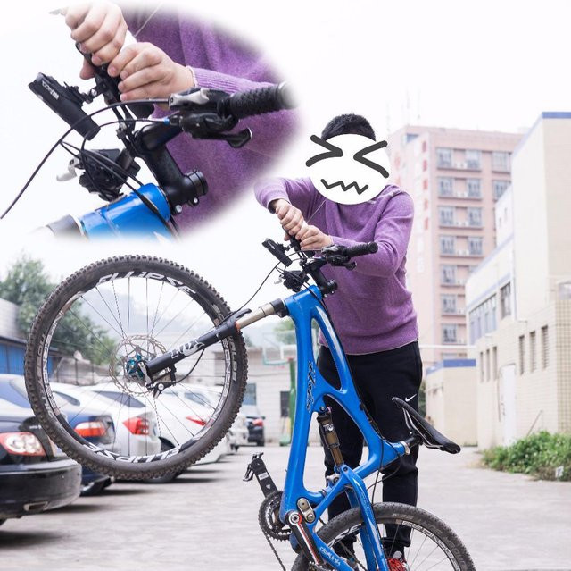 ZTTO Fahrradcomputer und Smartphone-Lenkerhalterung für MTB in Grau - Bild 1