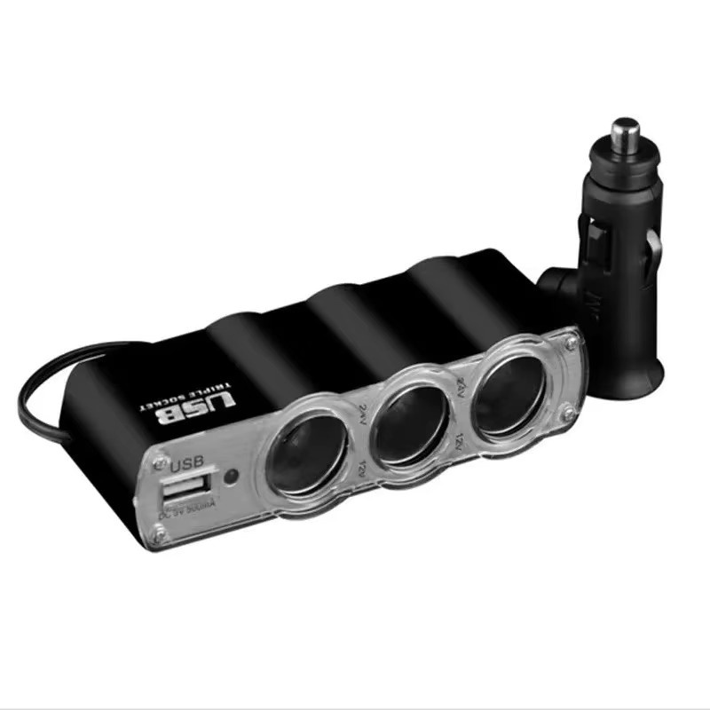 12-V-Autoladegerät-Adapter in Schwarz mit 3 Zigarettenanzünder-Buchsen und zwei USB-Anschlüssen inklusive QC- und PD-Schnellladung - Bild 4