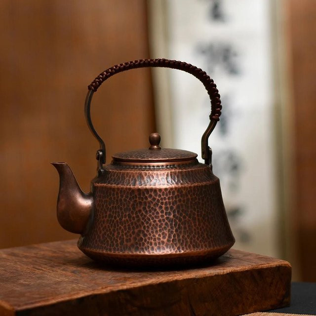 Yiran Furniture Chinesische Retro-Teekanne aus Reinkupfer, handgefertigter Kupferkessel in Braun, 1 l - Bild 1