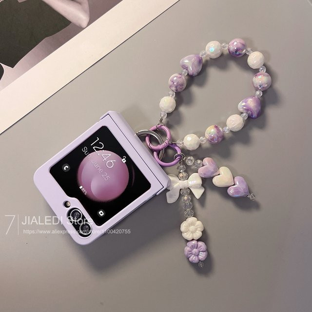 Niedliche Handyhülle mit Armband-Schleife in Rosa für Samsung Galaxy Z Flip 7, Z Flip 6 und Z Flip 5 - Bild 1