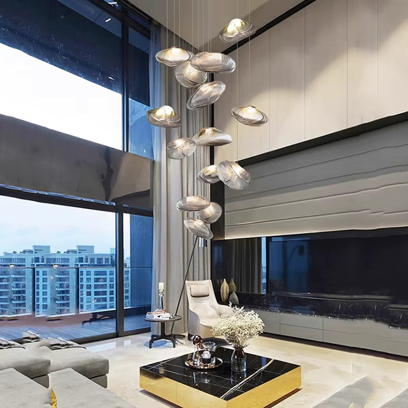 Yushe Pendelleuchte im skandinavischen Design mit bernsteinfarbenem Glas und silbernen Akzenten für Esszimmer, Wohnzimmer oder Treppenbereiche - Bild 5