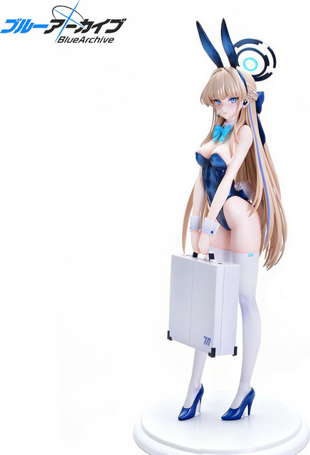 Bandai Anime Figur Asuma Toki Bunny Girl Modell in Blau und Multicolor als Sammlerstück und Dekoration - Bild 1