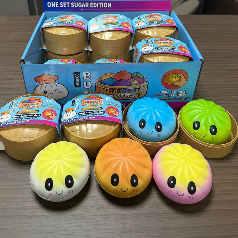 Bandai Kpop Squishy Dumpling Rumi, Dekompressions-Dumpling, Anti-Stress Schreibtisch-Accessoires - Bild 3