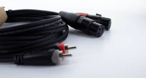 Cordial EU 1,5 FC XLR Verbindungskabel mit 2x XLR-Buchse 3-polig und 2x Cinch-Stecker, Schwarz, Länge: 1,50 m - Bild 1