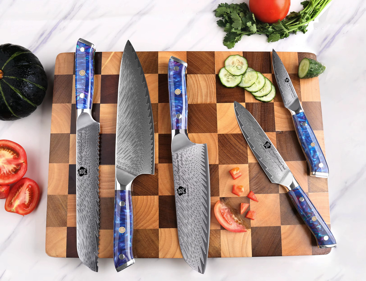 WILDMOK 5-teiliges professionelles Kochmesser-Set aus Damaskus VG10-Stahl in Blau mit ergonomischem Harzgriff und Geschenkbox - Bild 3