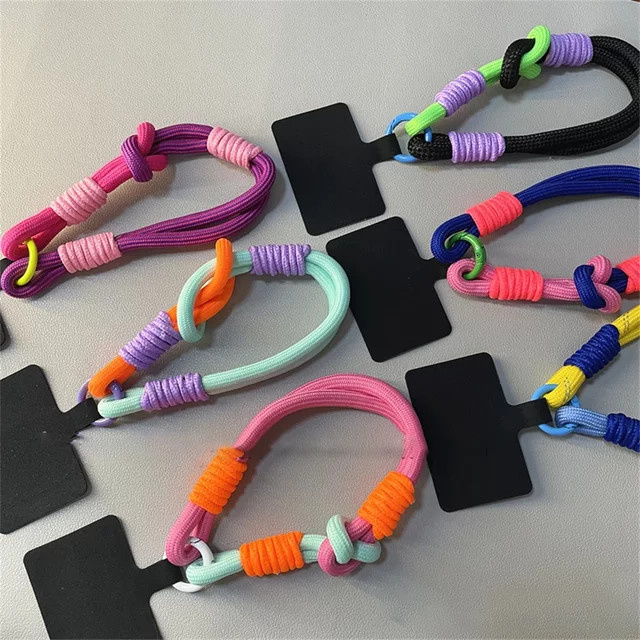 Buntes Handy-Lanyard mit niedlichem Knoten als Anti-Verlust-Handarmband und Schlüsselanhänger für iPhone und Samsung, Unisex - Bild 1