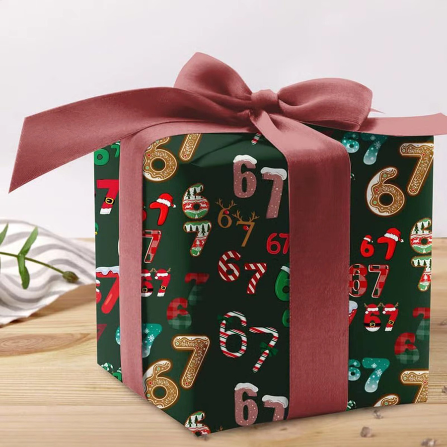 Grüne Weihnachts-Geschenkpapierrolle für deine Feiertagsdekoration - Bild 3