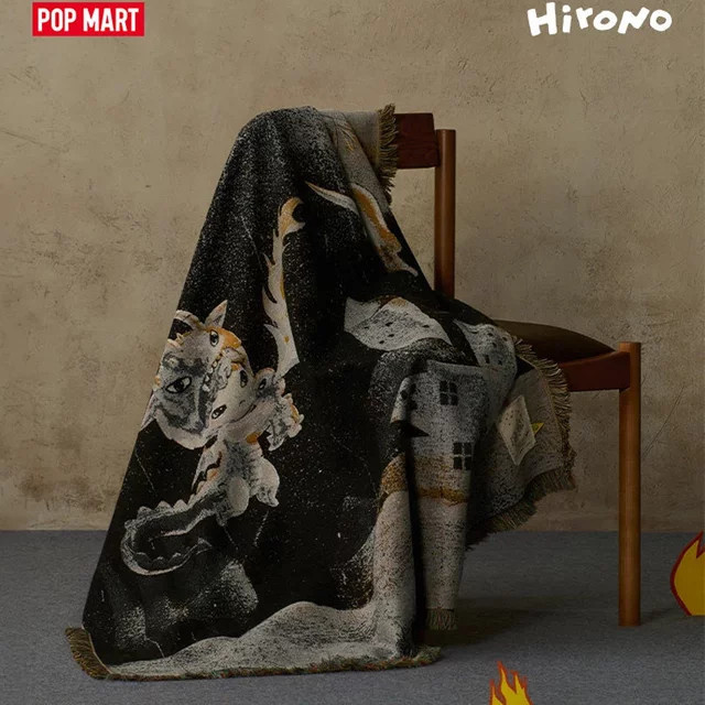POP MART Hirono Mist Walker Serie Jacquard Wurfdecke Blind Box in Schwarz - Bild 1