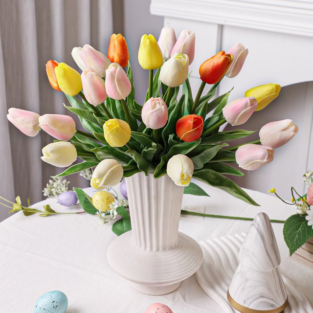 XIYA FLOWER Künstliche Tulpen in Weiß als floraler Frühlings-Kunstblumenstrauß für Tischdekorationen, Hochzeiten oder als Geschenk zum Muttertag - Bild 1