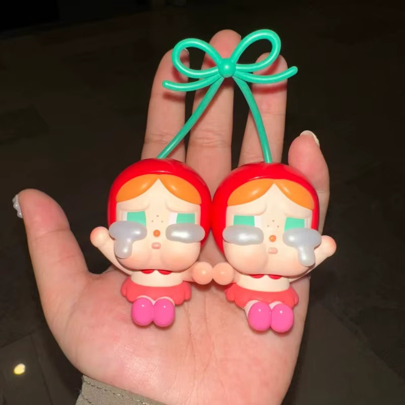 POP MART Crybaby Crying For Love, Einzelfigur - Bild 2