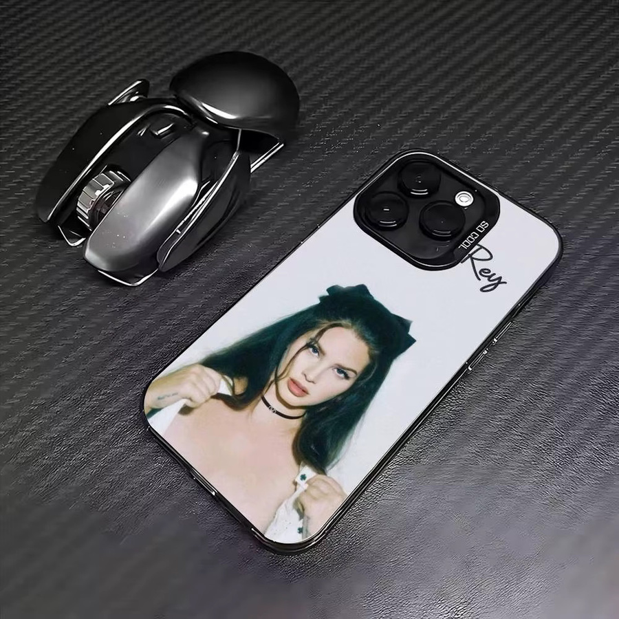 Handyhülle Lana Del Rey Design für iPhone 11 bis iPhone 17 Pro Max Plus in Silber und Schwarz Matt - Bild 2