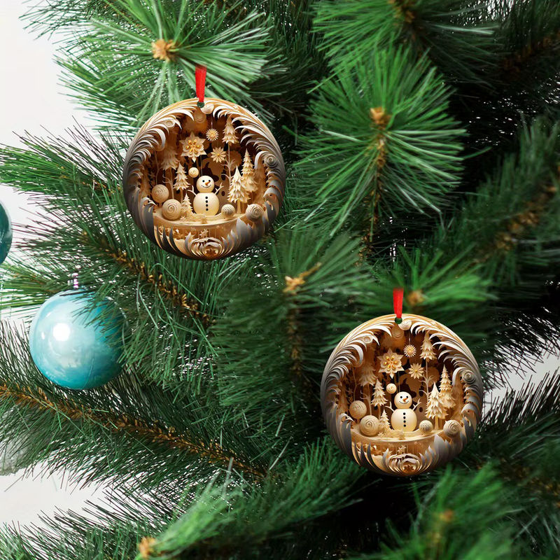 Rustikales Schneemann Holzornament in Beige als hängende Weihnachtsfigur für deinen Baum und die Dekoration - Bild 2