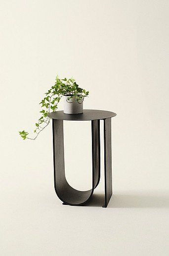 Jotex Beistelltisch LOSTALLO rund aus Metall in Schwarz matt Durchmesser: 40,5 cm, Höhe: 50,5 cm - Bild 1