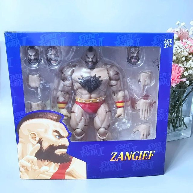 Fashnics Street Fighter Zangief Actionfigur, grau, ab 14 Jahren - Bild 1