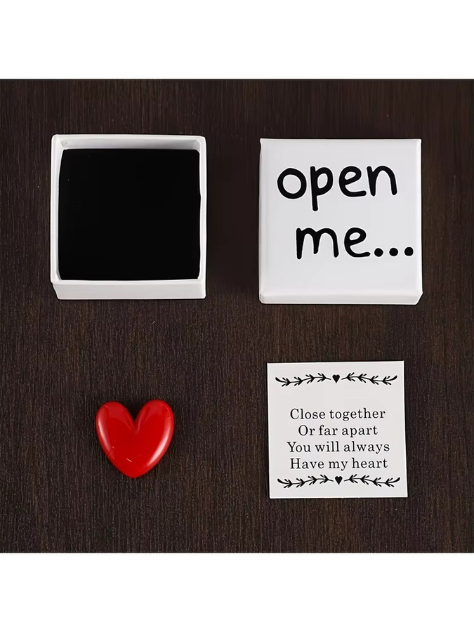 Open Me Überraschungsgeschenkbox mit Harzherz und I Love You Nachrichtenskarte in Weiß - Bild 4