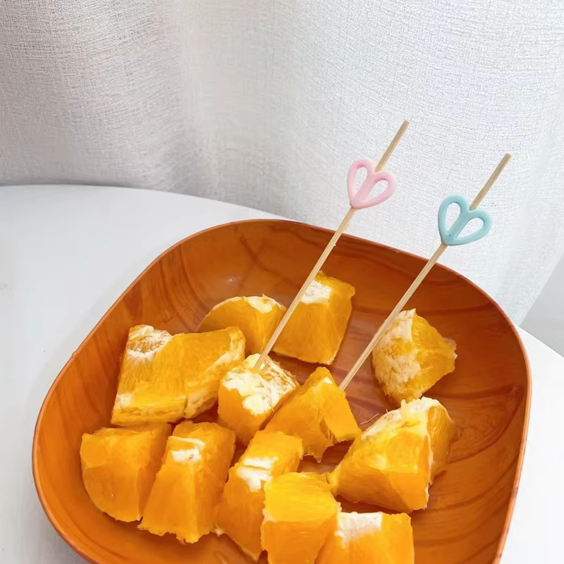 100 Stück Bambus Cocktail Picks in Herzform, Mehrfarbig, Obst- und Lebensmittelspieße für Party und Hochzeit - Bild 2
