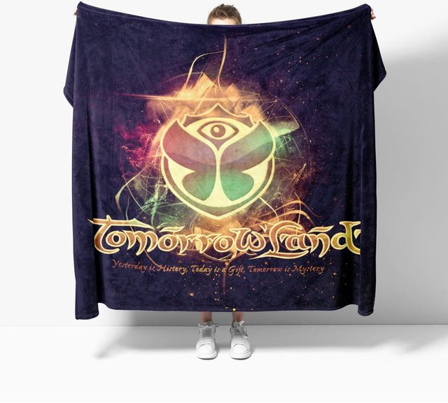 Tomorrowland Flanelldecke LjqFive in Beige, weiche Überwurfdecke für Sofa und Bett, B/H: 75 x 90 cm - Bild 1