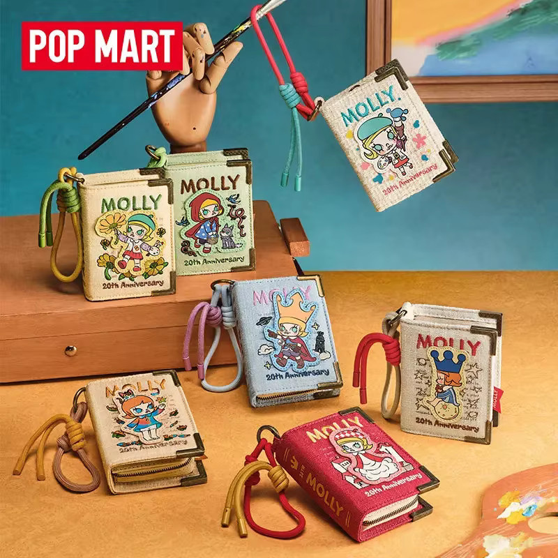 POP MART MOLLY Scenery Along The Way 20th Anniversary Series Mini Memory Album Tasche, Mystery Box, Überraschungsspielzeug Tasche - Bild 1